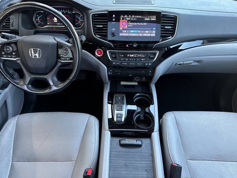 Used 2019 Honda Pilot Elite image 14