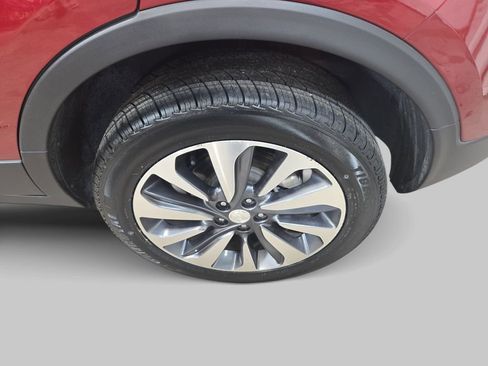 Used 2022 Buick Encore Preferred w/ Safety Package AWD/4WD image 31