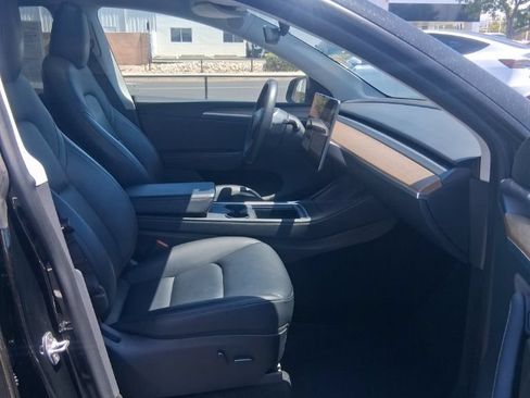 Used 2023 Tesla Model Y Long Range AWD/4WD image 14