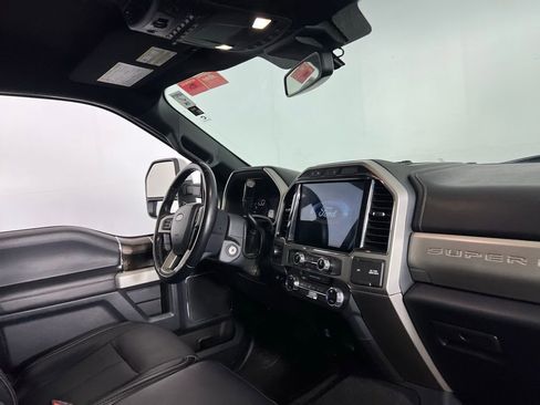 Used 2022 Ford F250 Lariat w/ FX4 Off-Road Package AWD/4WD image 29