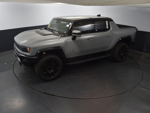 New 2025 GMC Hummer EV 2X image 43