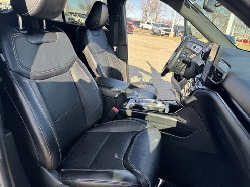 Used 2022 Ford Explorer ST w/ Equipment Group 401A image 36