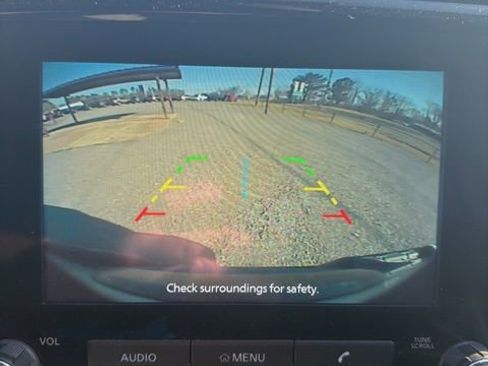 Used 2023 Nissan Frontier SV w/ SV Convenience Package image 19