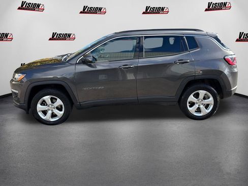 Used 2019 Jeep Compass Latitude image 8
