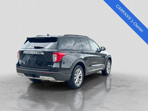 Used 2023 Ford Explorer XLT w/ Equipment Group 202A AWD/4WD image 8
