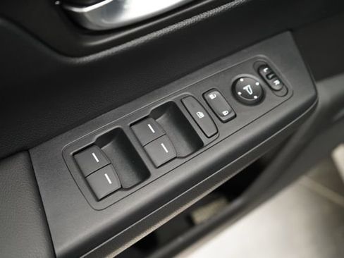 Used 2025 Honda CR-V Sport-L image 11