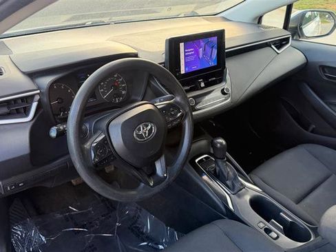 Used 2023 Toyota Corolla LE w/ Carpet Mat Package (TMS) FWD image 11
