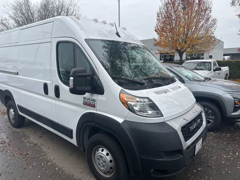 Used 2022 RAM ProMaster 1500 w/ Convenience Group image 2