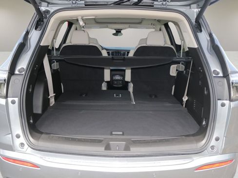 Used 2024 Buick Enclave Avenir w/ Trailering Package, 5000 lbs. FWD image 16