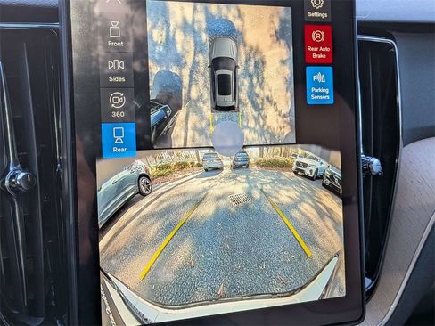 New 2026 Volvo XC60 B5 Plus w/ Protection Package Premier image 23