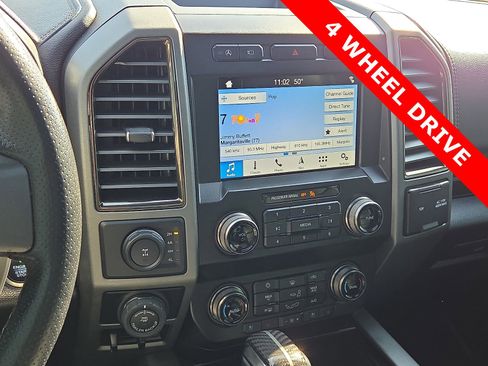 Used 2019 Ford F150 Raptor w/ Equipment Group 802A Luxury image 16