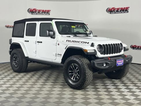 New 2025 Jeep Wrangler Unlimited Rubicon w/ XTREMEE 35" Tire Package image 2