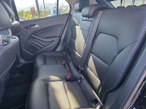 Used 2015 Mercedes-Benz GLA 250 4MATIC image 18