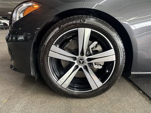 Used 2025 Mercedes-Benz C 300 4MATIC Sedan image 10