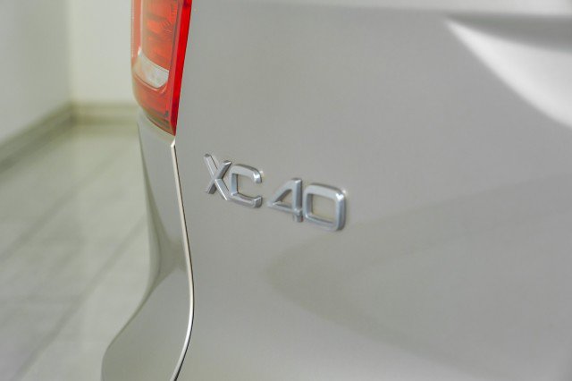 Used 2023 Volvo XC40 B5 Ultimate w/ Protection Package Premier AWD/4WD image 60