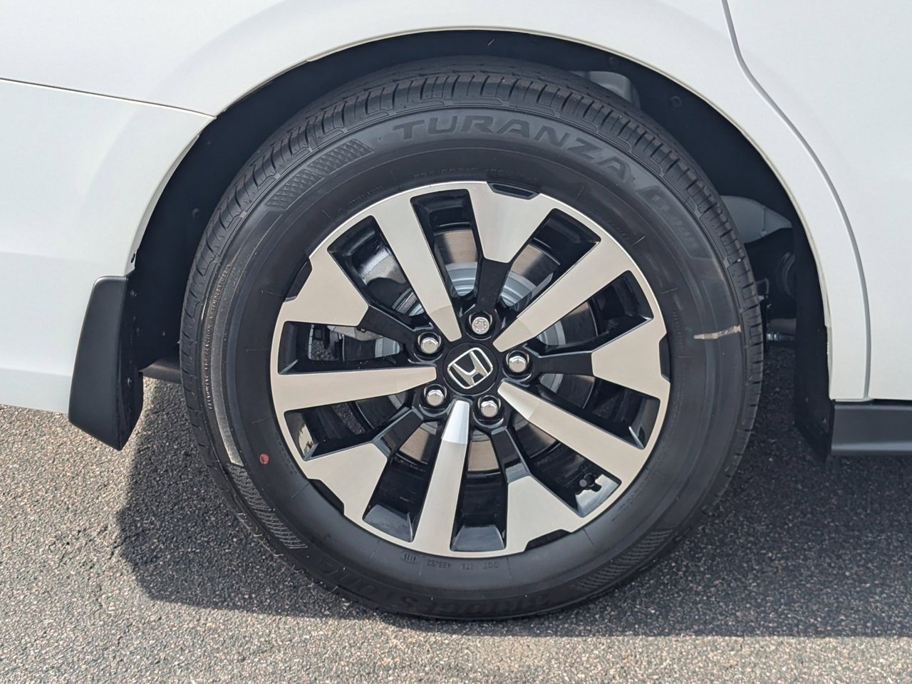 New 2027 Honda Odyssey EX-L image 5