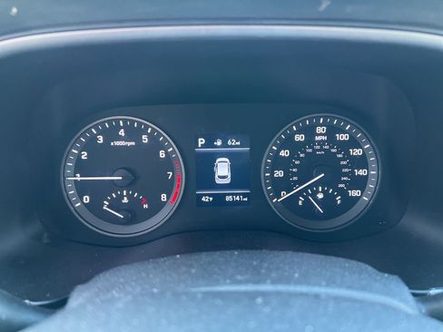 Used 2019 Hyundai Tucson SE w/ Cargo Package image 12