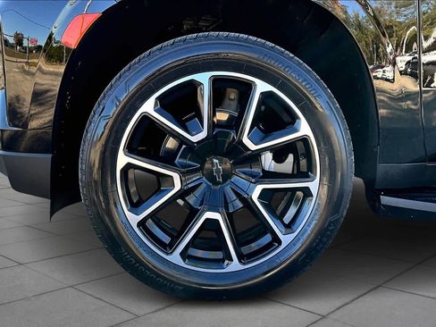 Used 2023 Chevrolet Tahoe RST image 10