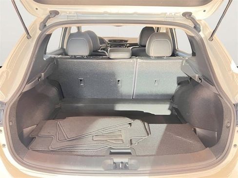 Used 2022 Nissan Rogue Sport SV w/ Technology Package image 7