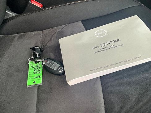 Used 2023 Nissan Sentra SR w/ Midnight Edition Package image 11