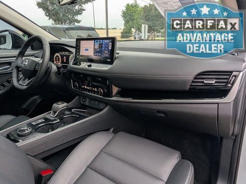 Used 2025 Nissan Rogue SL w/ SL Premium Package AWD/4WD image 25