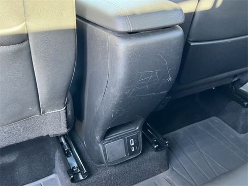 Used 2020 Buick Encore GX Preferred w/ Cold Weather Comfort Package image 33