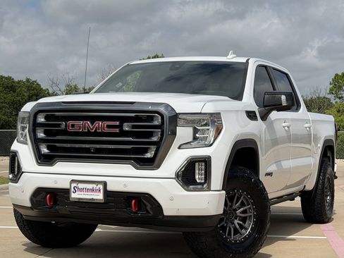 Used 2020 GMC Sierra 1500 AT4 w/ AT4 Premium Package AWD/4WD image 2