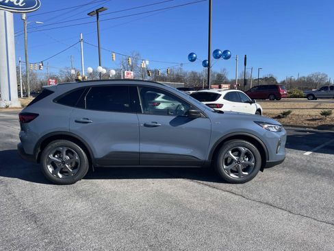 New 2026 Ford Escape ST-Line w/ Tech Pack #1 image 2