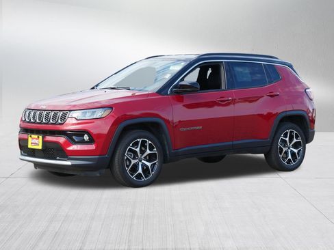 Used 2025 Jeep Compass Limited AWD/4WD image 3