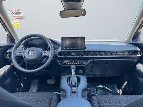Used 2025 Honda HR-V LX image 10