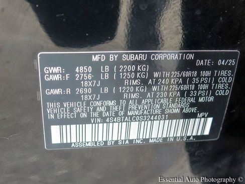 Used 2025 Subaru Outback Onyx Edition AWD/4WD image 27
