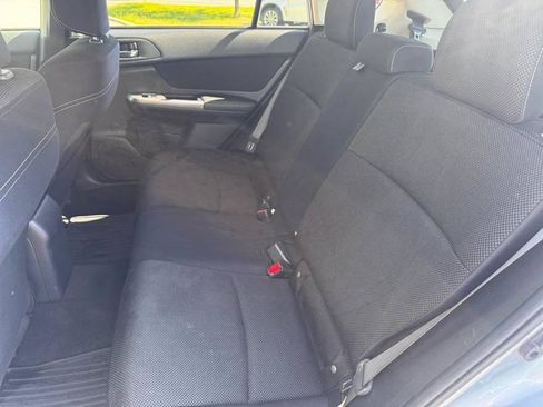 Used 2015 Subaru Crosstrek 2.0i Premium w/ Moonroof Package AWD/4WD image 10