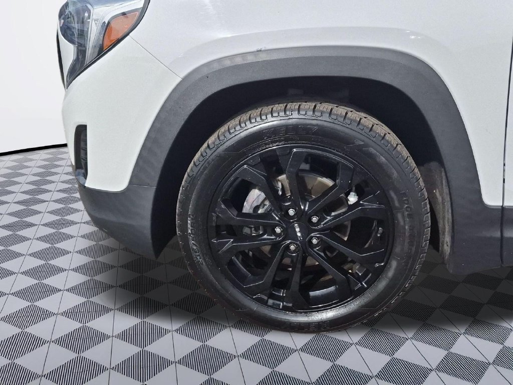Used 2020 GMC Terrain SLT w/ Elevation Edition AWD/4WD image 28