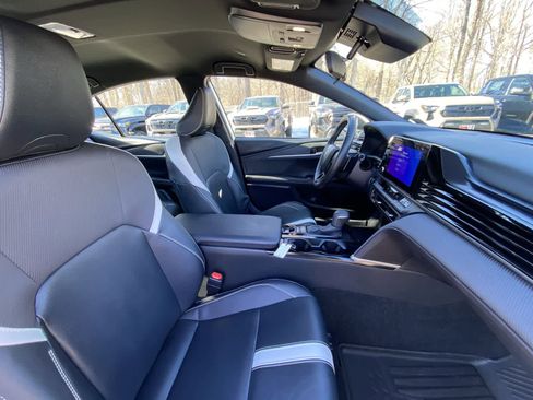 Certified 2025 Toyota Camry SE image 28