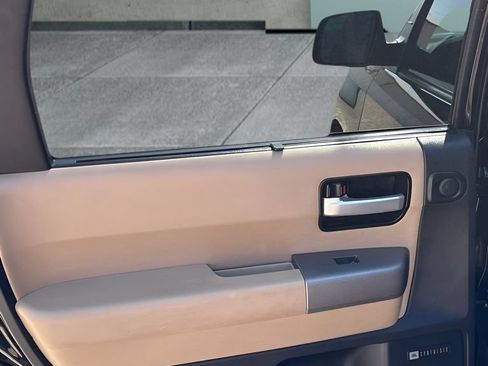 Used 2015 Toyota Sequoia Limited RWD image 14