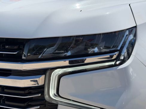 Used 2021 Chevrolet Suburban LT RWD image 34