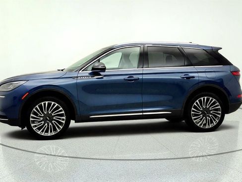 Used 2022 Lincoln Corsair Reserve w/ Luxury Package AWD/4WD image 8