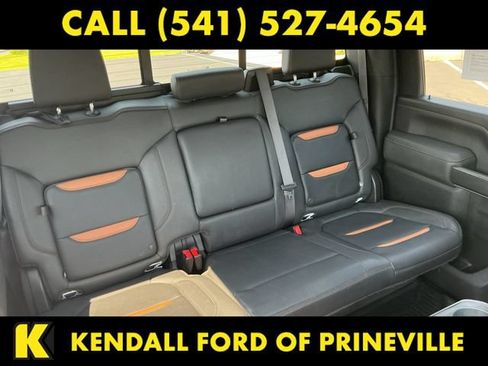 Used 2021 GMC Sierra 2500 AT4 w/ AT4 Premium Plus Package AWD/4WD image 22