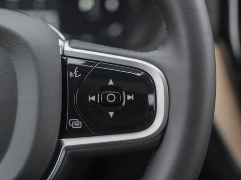 New 2026 Volvo XC60 B5 Ultra w/ Protection Package Premier image 26