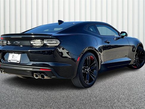 Used 2022 Chevrolet Camaro LT w/ Redline Edition image 6