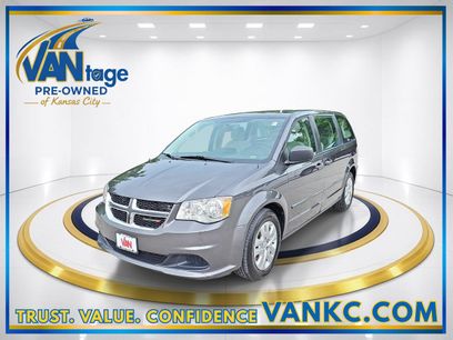 Used 2016 Dodge Grand Caravan American Value Package w/ UConnect Hands-Free Group