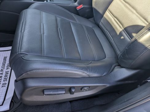 Used 2022 Honda CR-V EX-L image 11