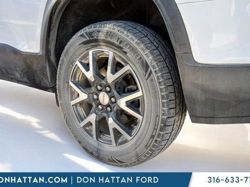 Used 2021 GMC Acadia SLE image 35