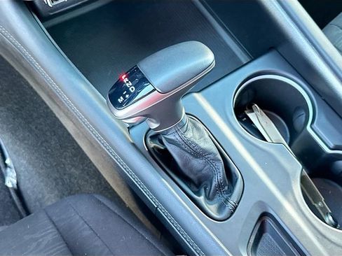 Used 2024 Dodge Durango SXT image 16