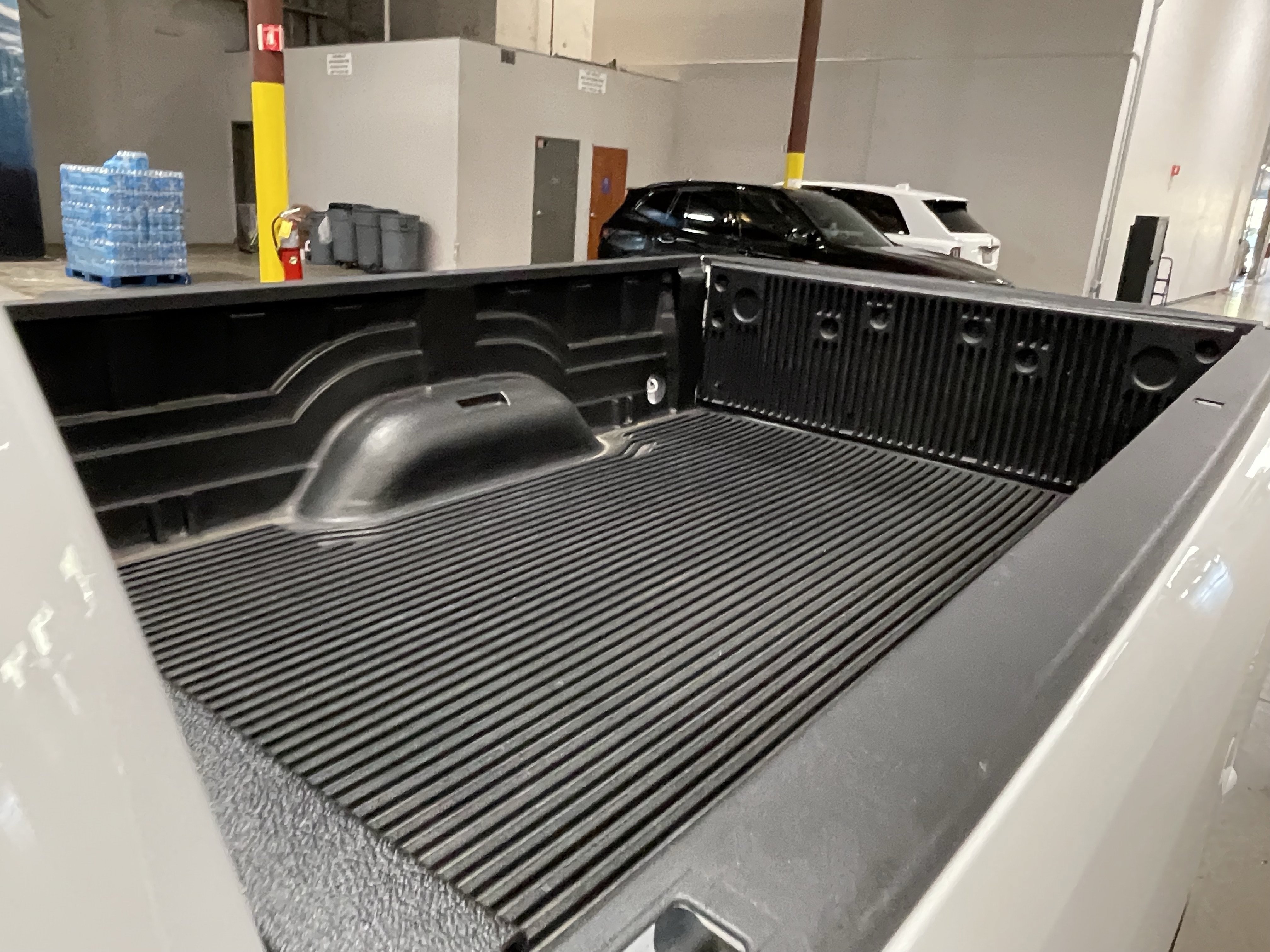 Certified 2022 RAM 1500 Classic SLT AWD/4WD image 10