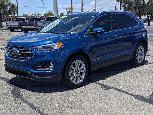 Certified 2024 Ford Edge Titanium AWD/4WD image 5