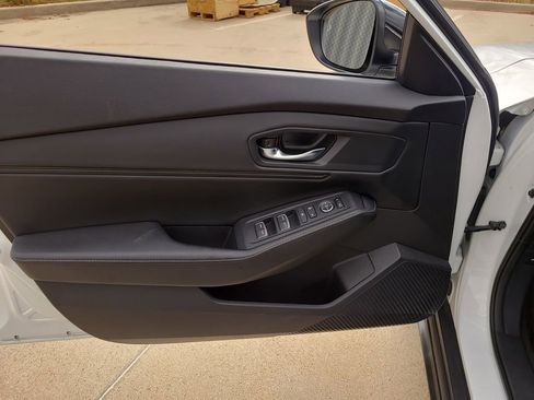 Used 2023 Honda Accord Sport image 16