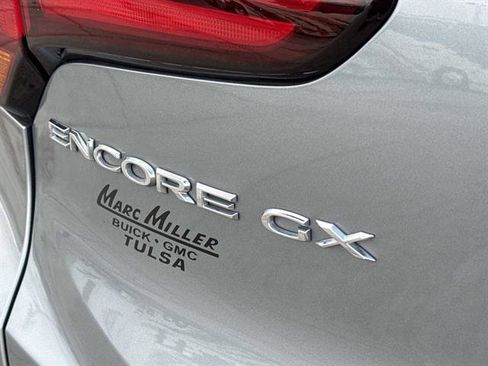 Used 2023 Buick Encore GX Select w/ Sport Touring Package image 6