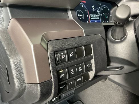 Used 2024 Toyota Tacoma 4x4 Double Cab image 14