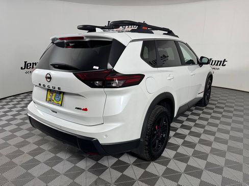 Used 2025 Nissan Rogue SV w/ Rock Creek Premium Package AWD/4WD image 6